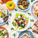 Διάλεξε ποιά κουζίνα προτιμάς! Ελληνική κουζίνα μέσα στις υγιεινότερες επιλογές.