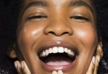 Γιατί να εντάξεις το αμυγδαλέλαιο στη ρουτίνα ομορφιάς σου