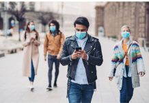 Από τις 6, σπίτι το Σαββατοκύριακο! Τι θα γίνει με τα κομμωτήρια;