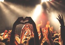 Τελ Αβίβ: Γεγονός η 1η μουσική συναυλία αποκλειστικά για εμβολιασμένους