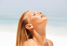 Γιατί να χρησιμοποιώ αντιηλιακό μαλλιών ;