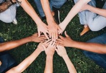 Ενισχύστε τη διάθεση της ομάδας σας, στο κομμωτήριο!!