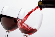 Πιές κόκκινο κρασί για 16 λόγους!