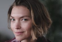 Ψάχνετε το ιδανικό καλοκαιρινό κούρεμα; Εμπνευστείτε από το super look της Arizona Muse