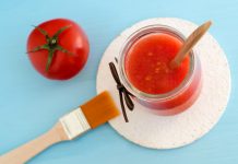 Tomato: Unusual choice for a mask on the one hand, with promising benefits for the skin on the other