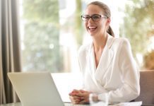 Γυρίσατε; 5 Συμβουλές για μια ομαλή επιστροφή στην εργασία σας Γυρίσατε; 5 Συμβουλές για μια ομαλή επιστροφή στην εργασία σας. hairdressing news