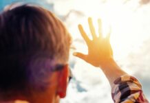 Υπεριώδης ακτινοβολία και μαλλιά