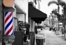 Γιατί τα Barber poles έχουν 3 χρώματα;